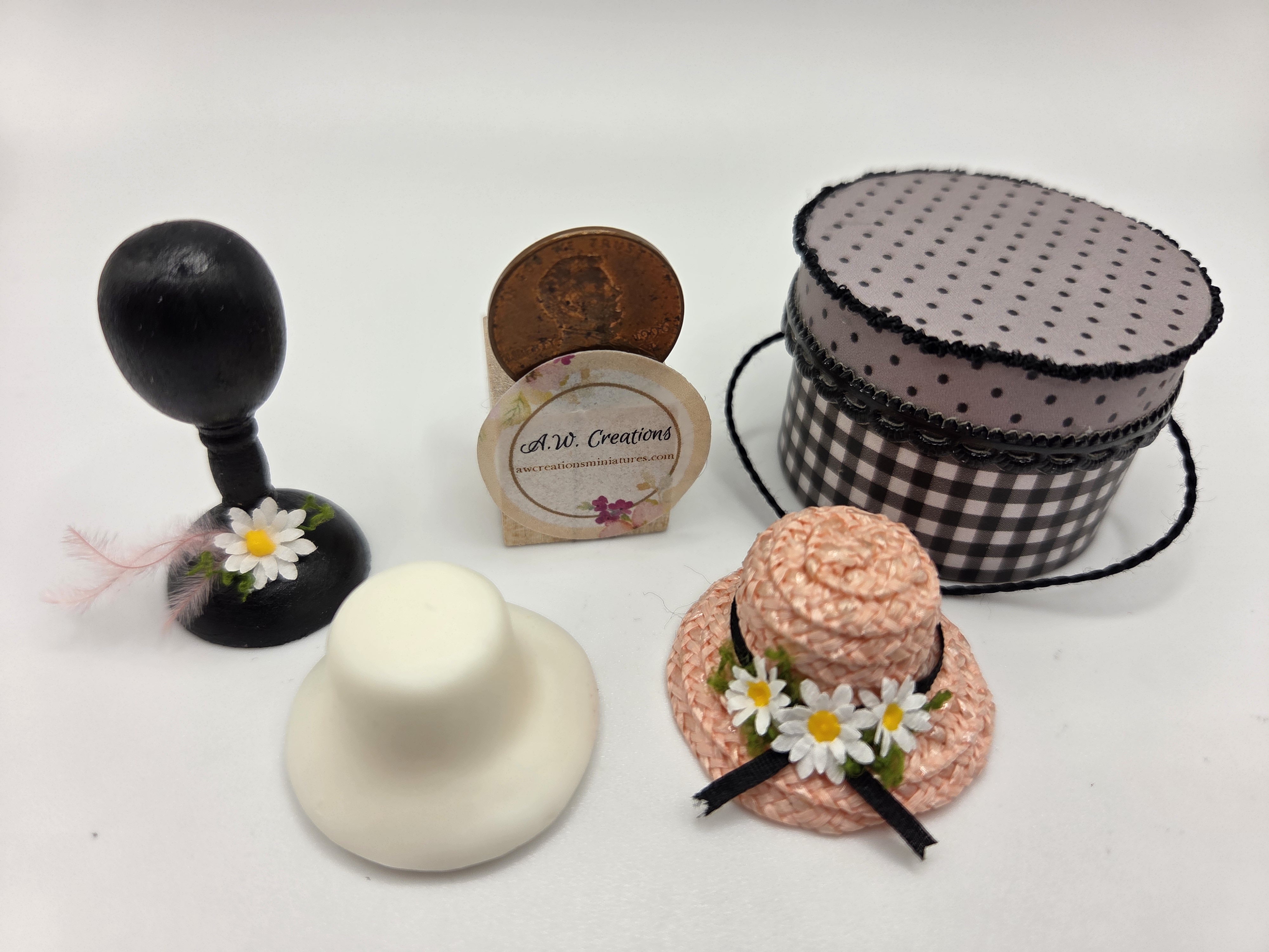 Hat, Hat Box & Stand Workshop/Amy White, Amy White Creations (photo2)